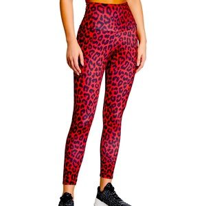 Onzie Leopard Legging